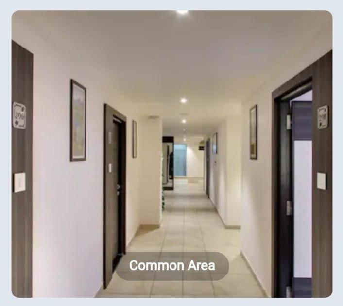 Hotel Best Velly Gandhinagar Ngoại thất bức ảnh
