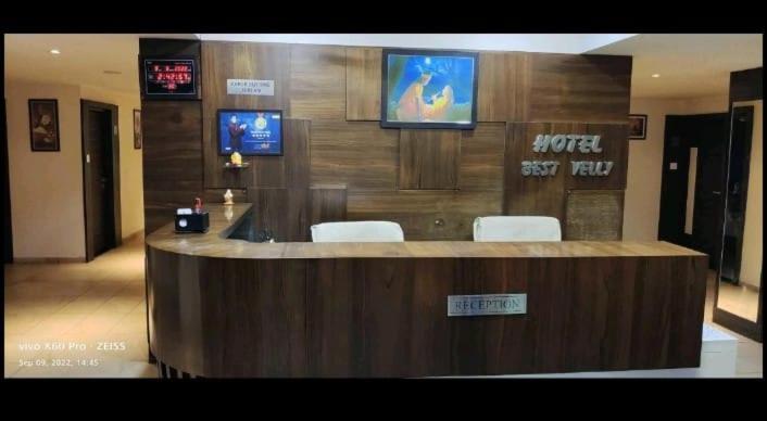 Hotel Best Velly Gandhinagar Ngoại thất bức ảnh