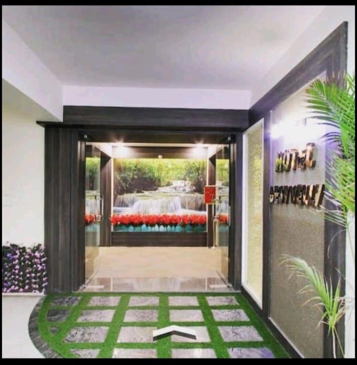 Hotel Best Velly Gandhinagar Ngoại thất bức ảnh