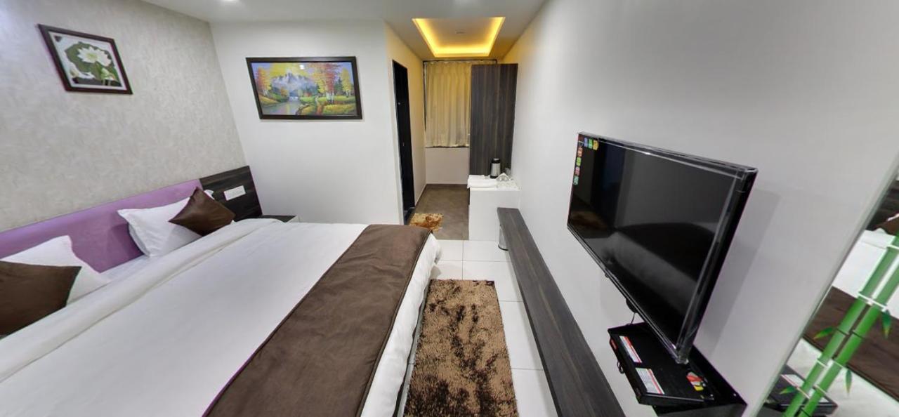 Hotel Best Velly Gandhinagar Ngoại thất bức ảnh